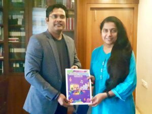 Actress Suhasini receiving Radio Olive and Suno Annual Newsletter